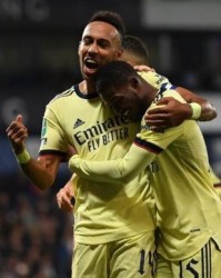  热刺防线形同虚设！单场丢五球创赛季最差防守纪录  