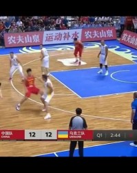  里尔快攻反击行云流水，三次反击打入四球震惊联赛