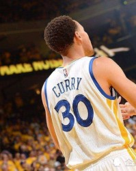  库里三分球命中数超越雷阿伦登顶历史  