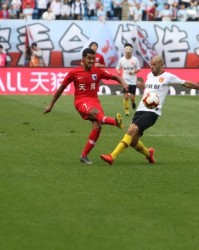  斯图加特遭遇黑色周末，连败重创球队士气与信心  