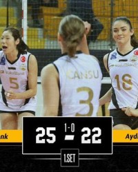  小萨25+10国王稳居西部前三  