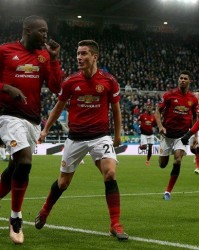  曼彻斯特联队客场不敌纽卡斯尔联遭遇三连败