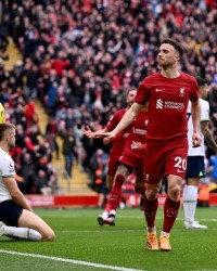  萨拉赫造点加绝杀，利物浦险胜热刺取三分  